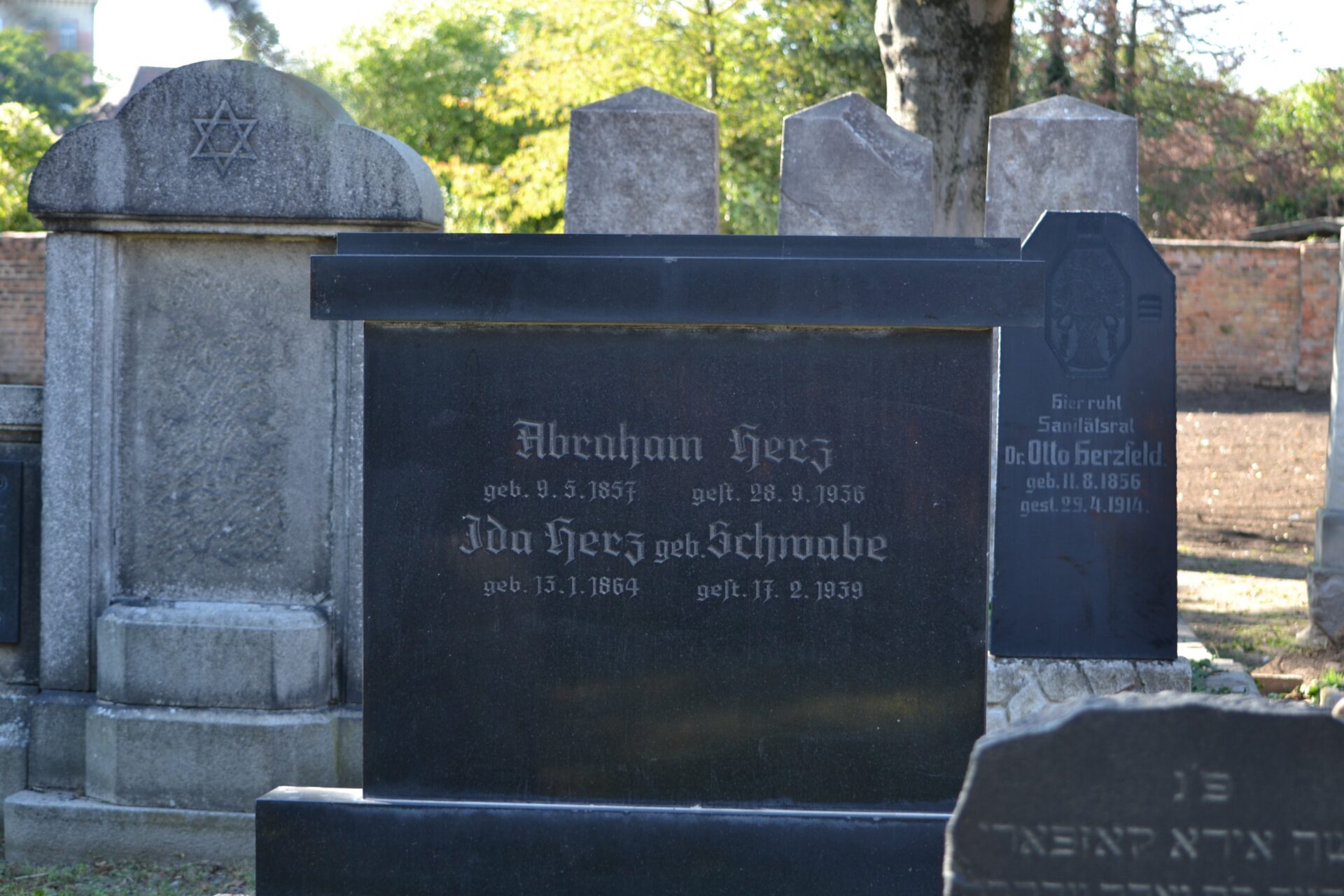 Öffnung des Jüdischen Friedhofs Aschersleben